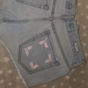 Custom painted pocket Brandy Melville shorts